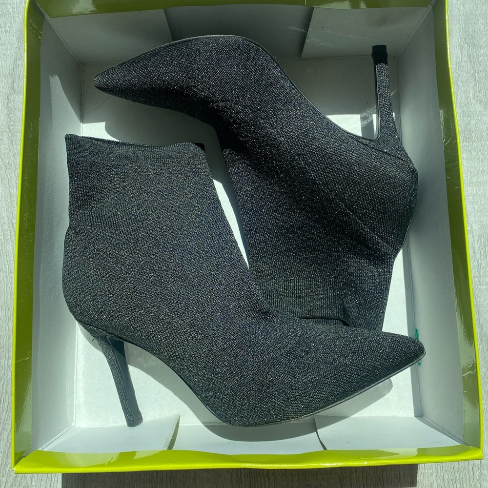 Gianni Bini Black Ankle Booties